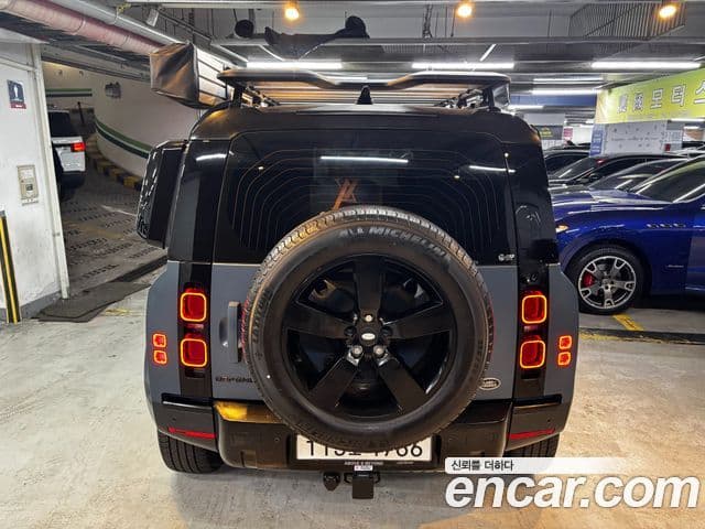 Land Rover Defender 2021 — ფოტო 3/19
