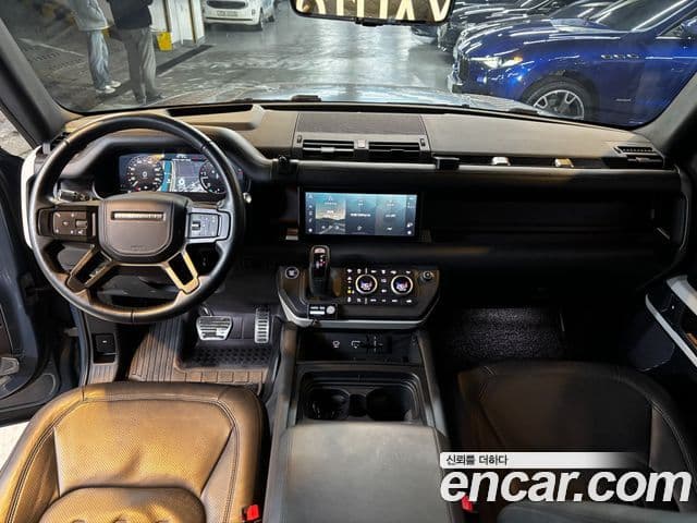 Land Rover Defender 2021 — ფოტო 6/19
