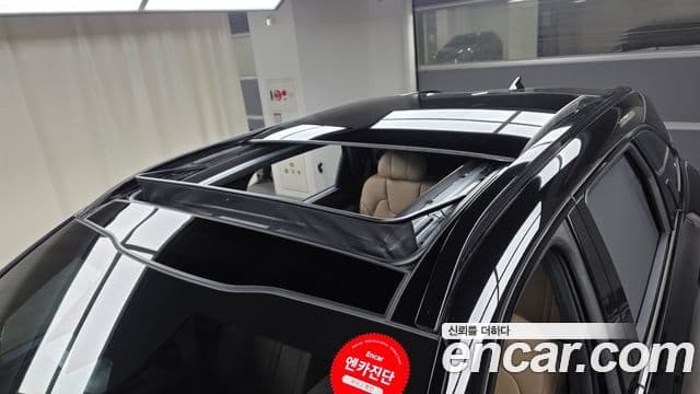 Kia Sorento 2024 — Фото 17/20