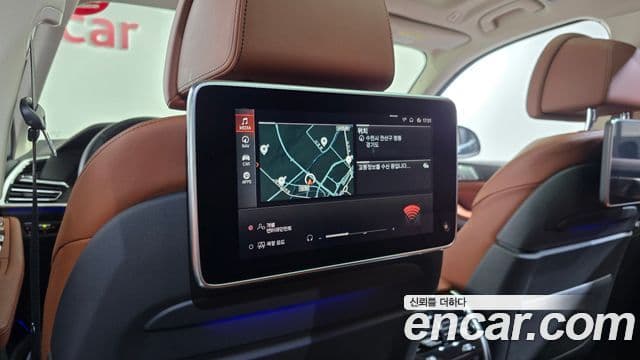 BMW X7 2021 — Photo 4/14