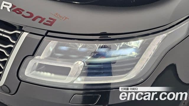 Land Rover Range Rover 2019 — Photo 27/46
