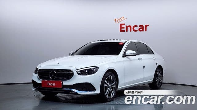 Mercedes-Benz E-Class 2022 — Şəkil 1/20