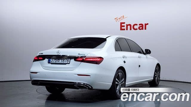 Mercedes-Benz E-Class 2022 — Şəkil 2/20