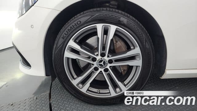 Mercedes-Benz E-Class 2022 — Şəkil 5/20