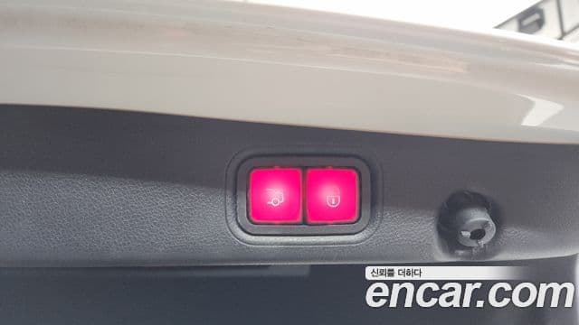 Mercedes-Benz E-Class 2022 — Şəkil 18/20