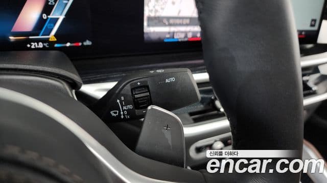 BMW X6 2024 — Photo 10/41