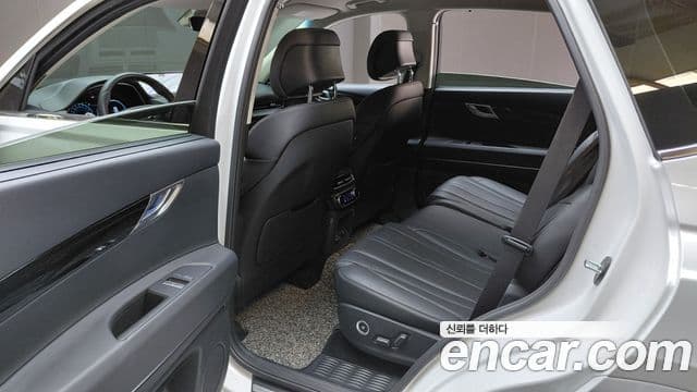 Genesis GV80 2023 — ფოტო 12/20