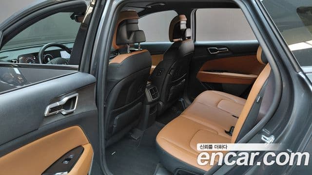 Kia Sportage 2024 — Фото 12/20