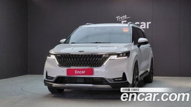 Kia Carnival 2021 — Фото 3/20