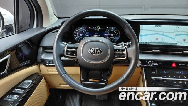 Kia Carnival 2021 — Фото 13/20