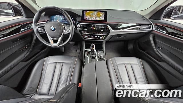 BMW 5 Series 2019 — Şəkil 7/20
