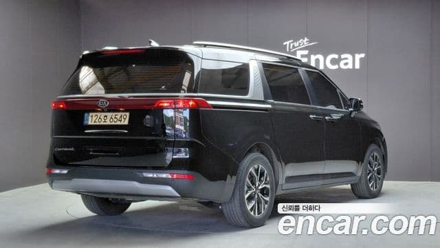 Kia Carnival 2021 — Şəkil 2/20
