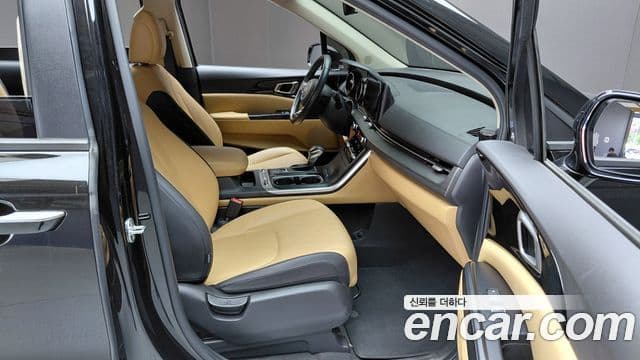 Kia Carnival 2021 — Şəkil 10/20