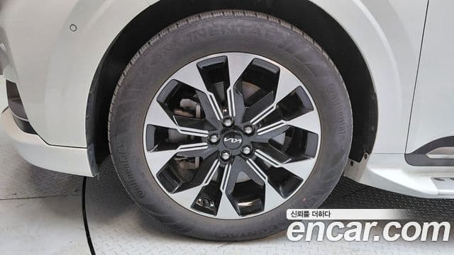 Kia Carnival 2023 — Şəkil 5/20