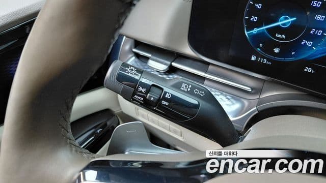 Kia Carnival 2023 — Şəkil 14/20