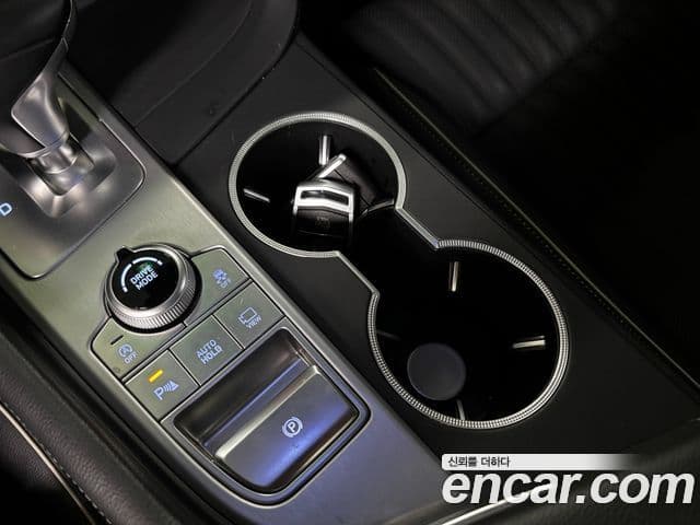 Genesis G70 2019 — Şəkil 16/20