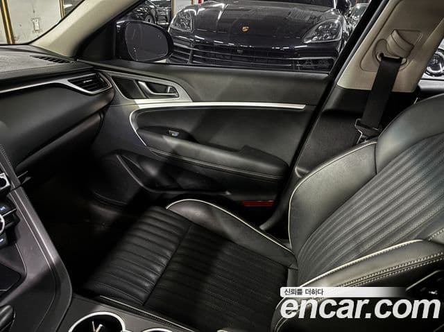 Genesis G70 2019 — Şəkil 19/20