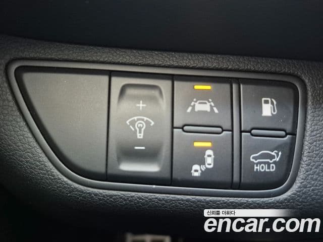 Genesis G70 2019 — ფოტო 6/20