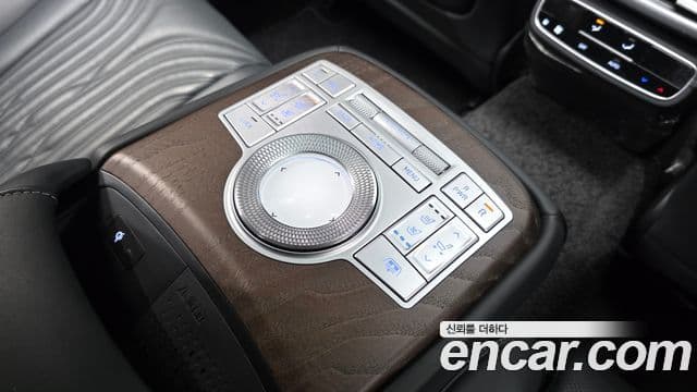 Genesis G80 2022 — Photo 14/40