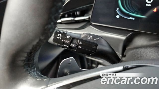 Kia Niro 2022 — Şəkil 17/20