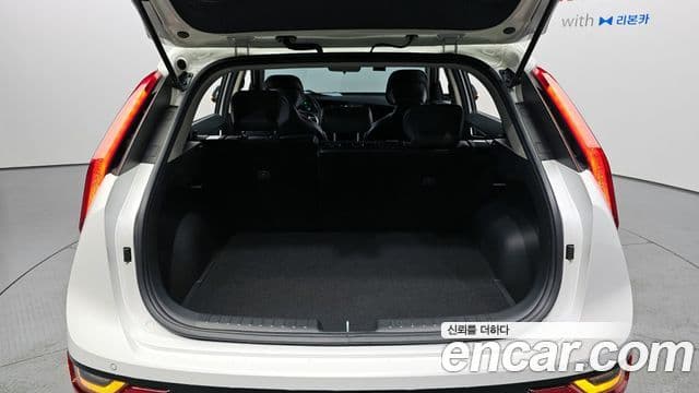 Kia Niro 2022 — Şəkil 20/20