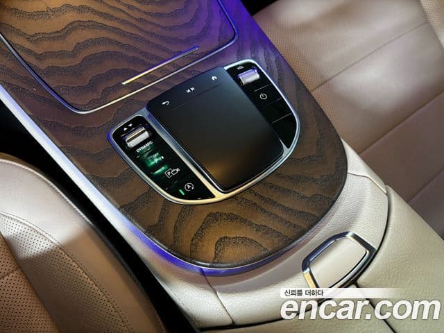 Mercedes-Benz E-Class 2022 — ფოტო 2/19