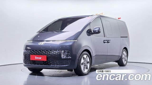 Hyundai Staria 2024 — Şəkil 1/20