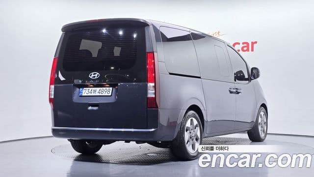 Hyundai Staria 2024 — Şəkil 2/20