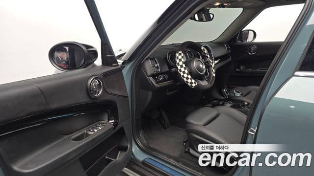 Mini Cooper Countryman 2021 — Şəkil 10/20