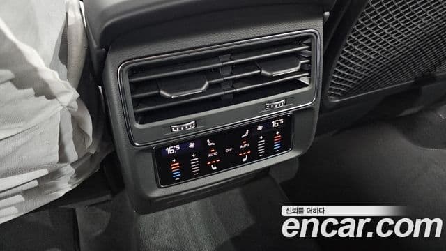 Audi Q7 2026 — Photo 16/36