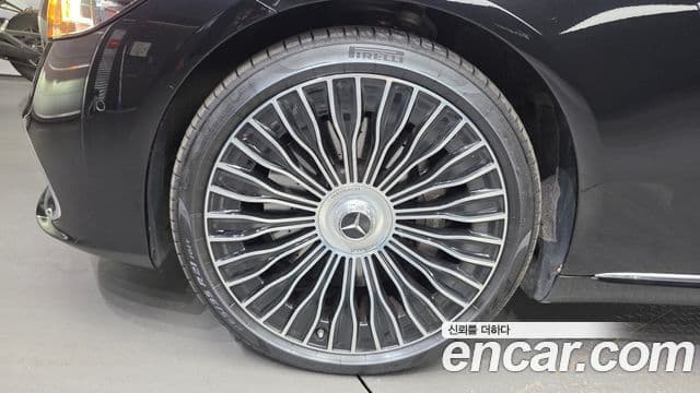 Mercedes-Benz S-Class 2025 — ფოტო 5/20