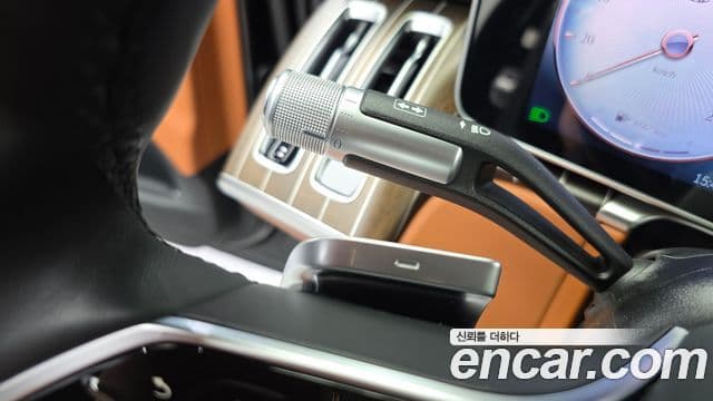 Mercedes-Benz S-Class 2025 — ფოტო 13/20