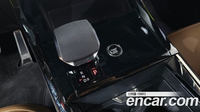 Land Rover Range Rover Sport 2025 — ფოტო 9/20