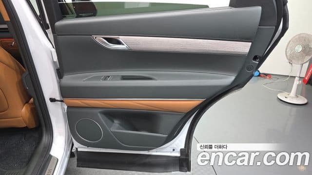 Genesis GV80 2026 — Photo 29/35