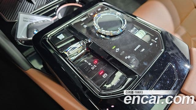 BMW 5 Series 2025 — ფოტო 9/20