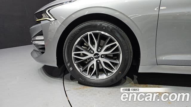 Kia K5 2022 — Şəkil 4/20