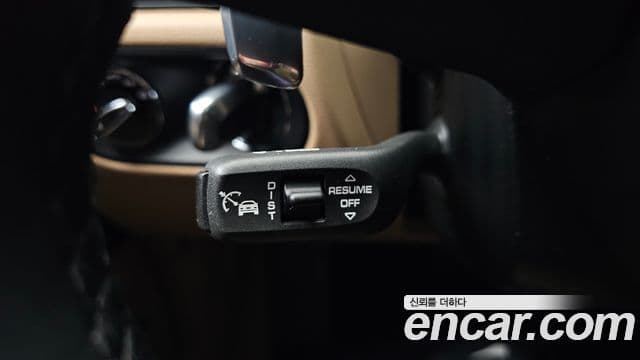 Porsche Macan 2022 — Şəkil 2/31