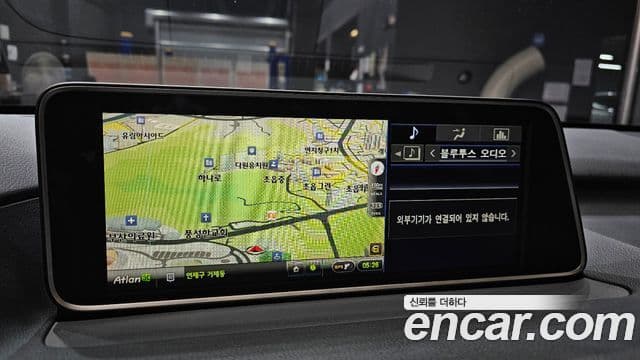 Lexus RX450h 2019 — ფოტო 14/20