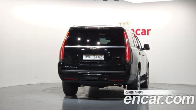 Cadillac Escalade 2018 — Şəkil 4/20