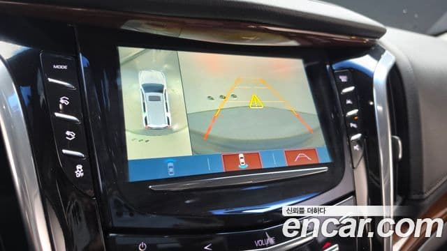 Cadillac Escalade 2018 — Şəkil 15/20