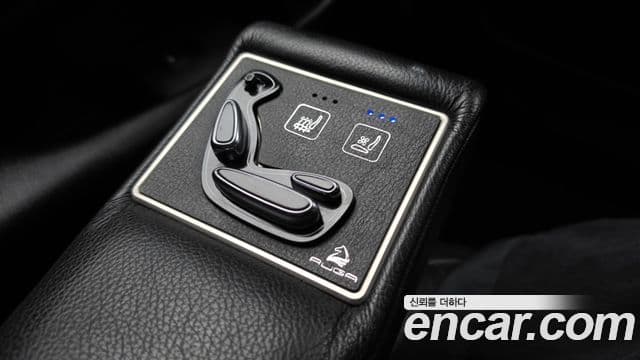 Cadillac Escalade 2018 — Şəkil 16/20
