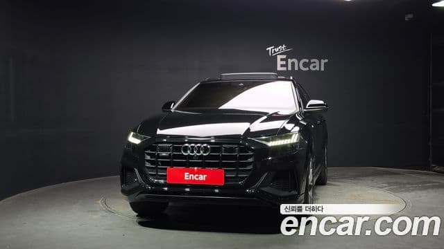 Audi Q7 2022 — ფოტო 3/20
