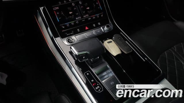 Audi Q7 2022 — ფოტო 9/20