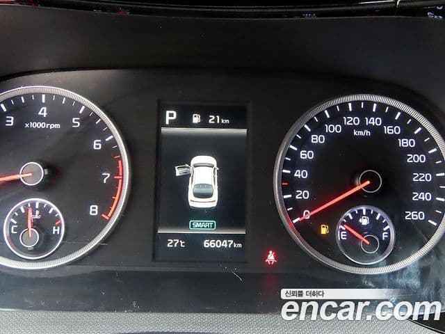 Kia K5 2022 — Şəkil 7/19