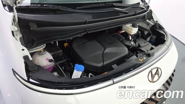 Hyundai Staria 2024 — Şəkil 6/20
