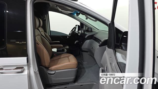 Hyundai Staria 2024 — Şəkil 11/20