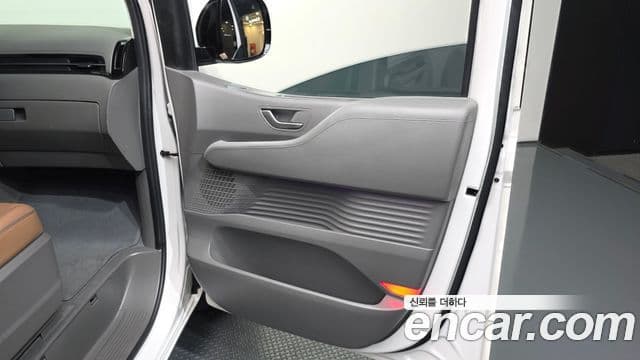 Hyundai Staria 2024 — Şəkil 14/34