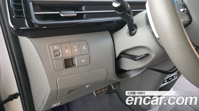 Hyundai Staria 2024 — Şəkil 16/34