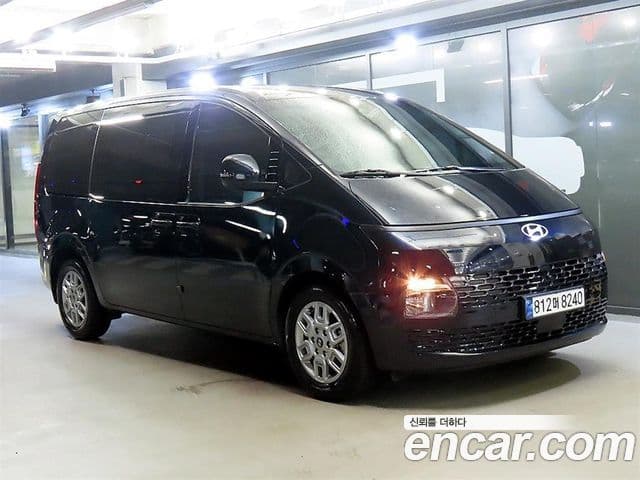 Hyundai Staria 2024 — ფოტო 20/20