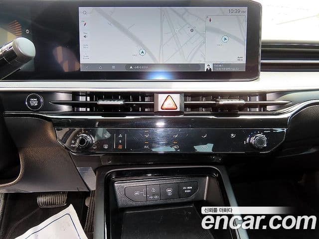 Kia K5 2023 — Şəkil 13/19